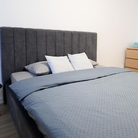 Appartamento Apartament Dorobanti Bucarest Esterno foto