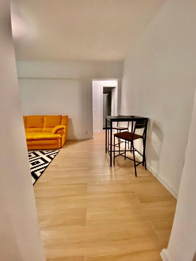 Appartamento Apartament Dorobanti Bucarest Esterno foto