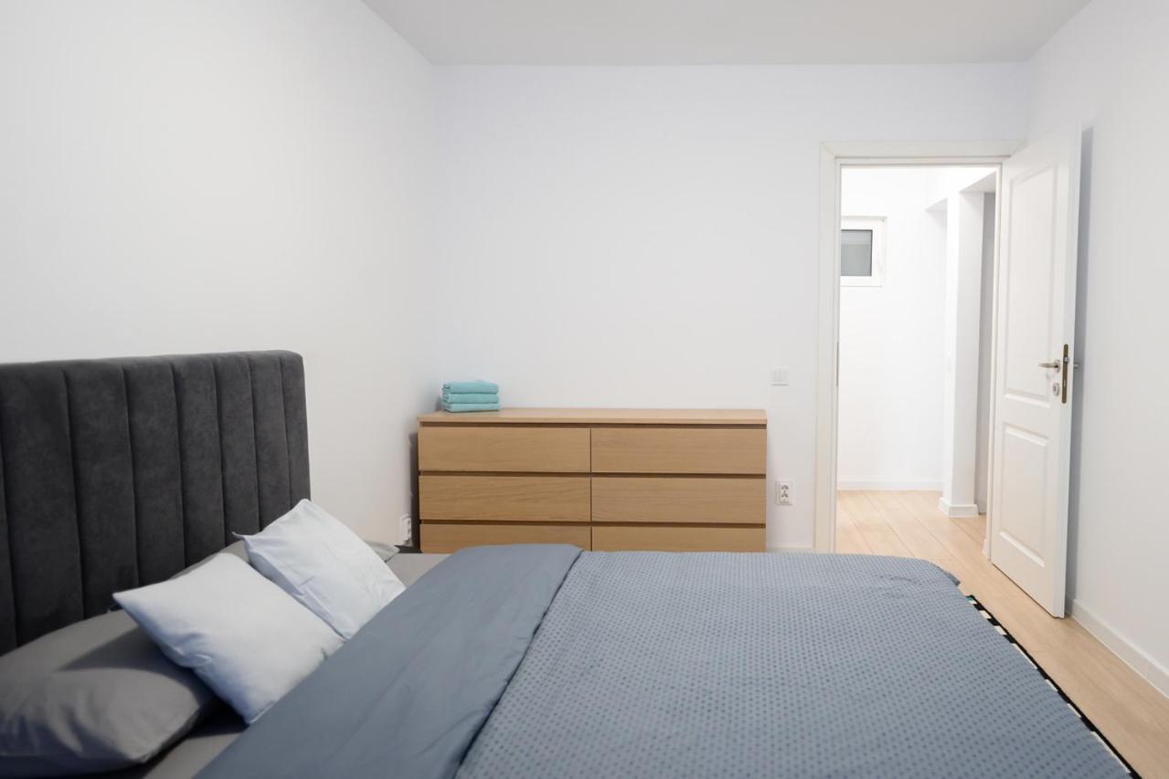 Appartamento Apartament Dorobanti Bucarest Esterno foto
